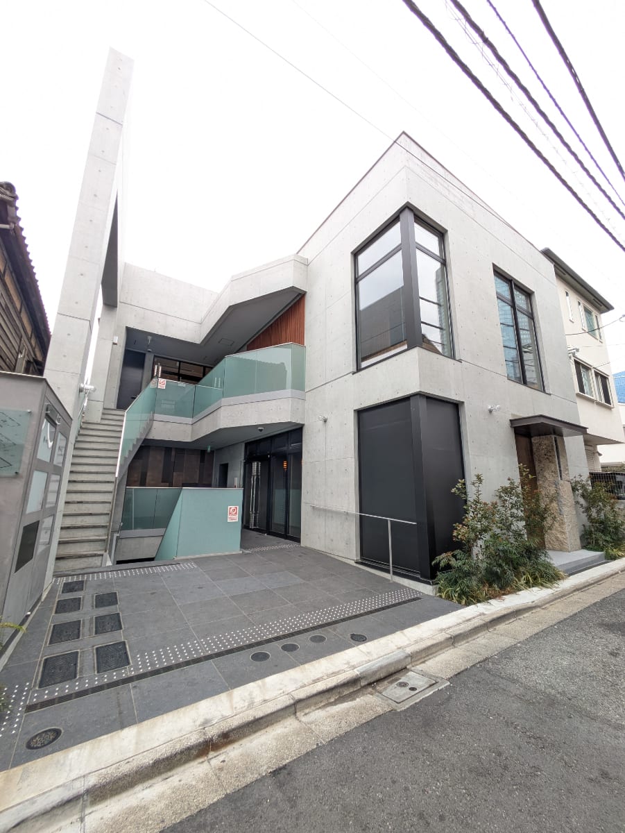v20250903150709/fresh/building/J00100510194_1