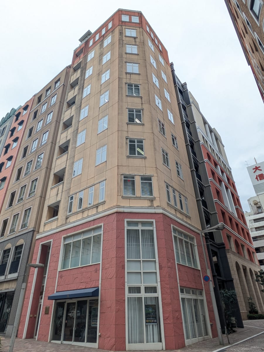 v20250904150706/fresh/building/J00100358593_1