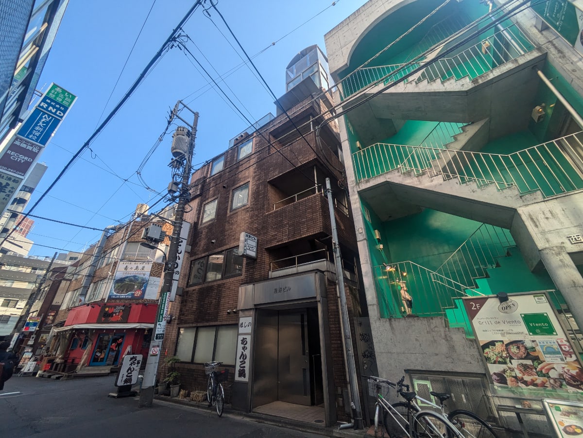 v20250904150706/fresh/building/J00100373050_7