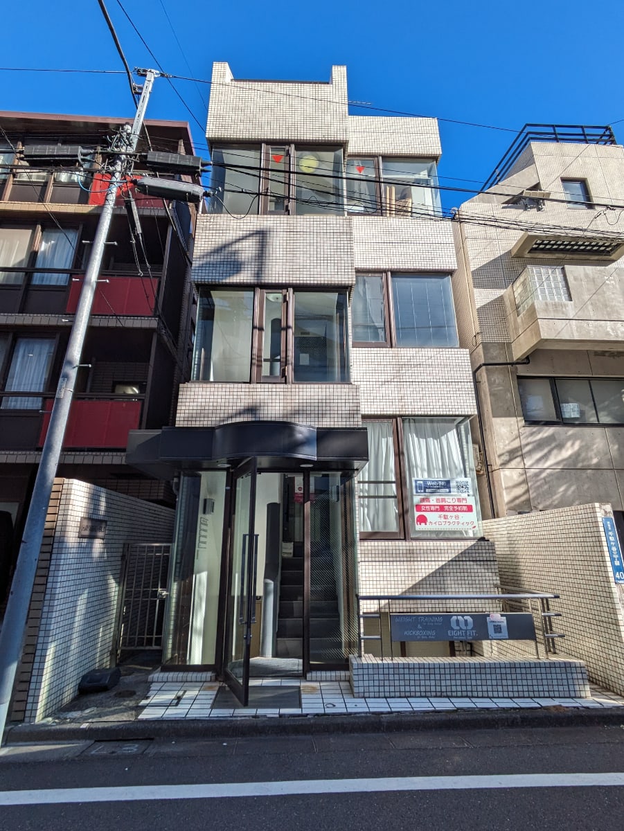 v20250904150706/fresh/building/J00100373760_8