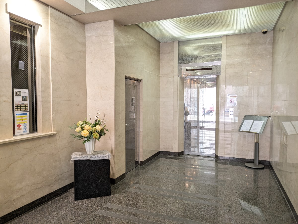 v20250904150706/fresh/building/J00100374058_4