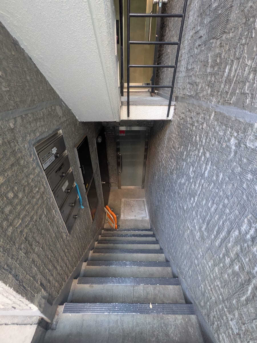 v20250904150706/fresh/building/J00100374316_9