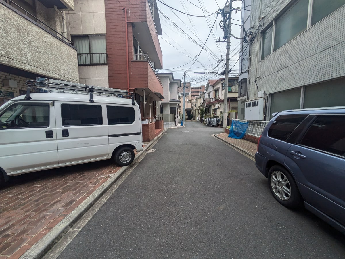 v20250904150706/fresh/building/J00100375241_2