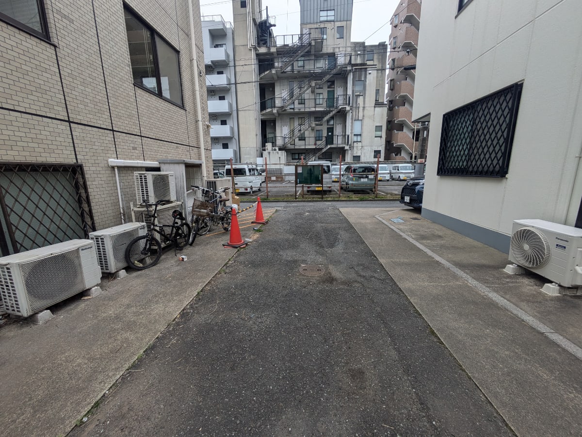 v20250904150706/fresh/building/J00100378518_7