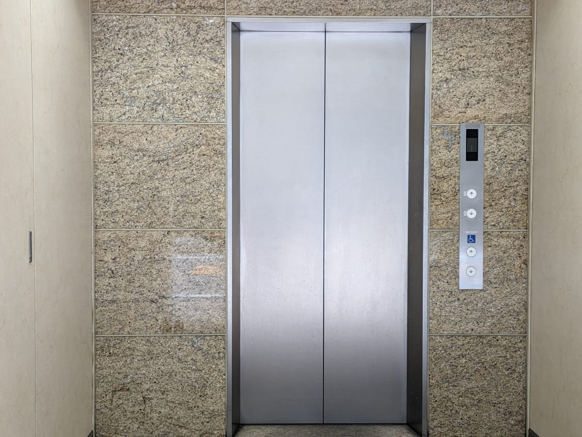 v20250904150706/fresh/building/J00100419832_4