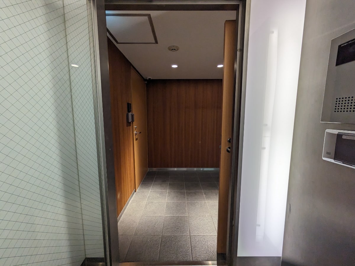 v20250904150706/fresh/building/J00100421456_5