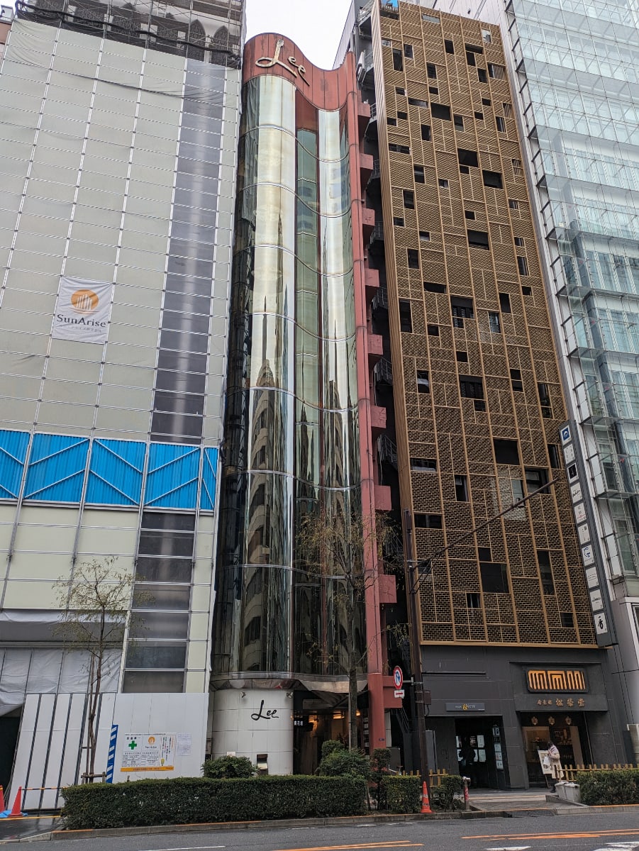 v20250904150707/fresh/building/J00100359906_12
