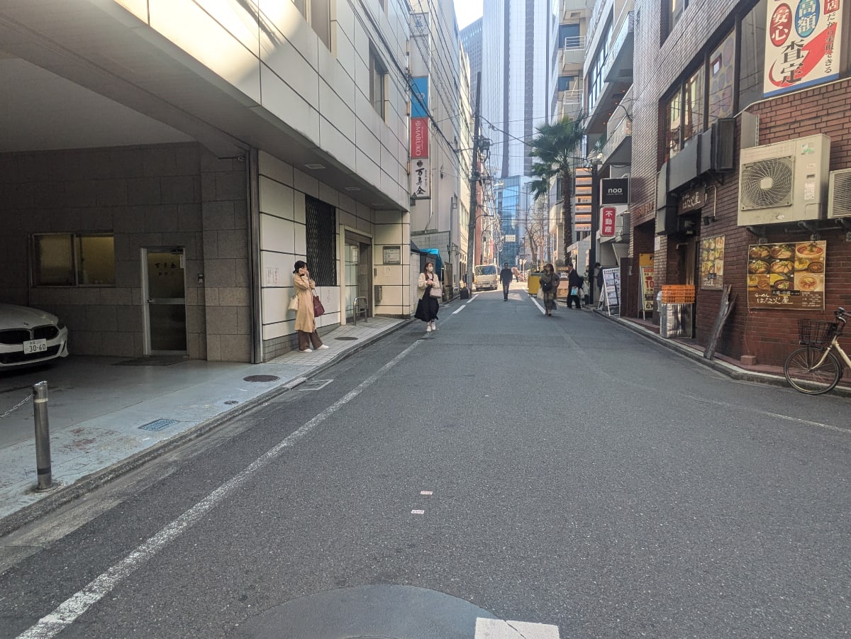 v20250904150707/fresh/building/J00100373050_13
