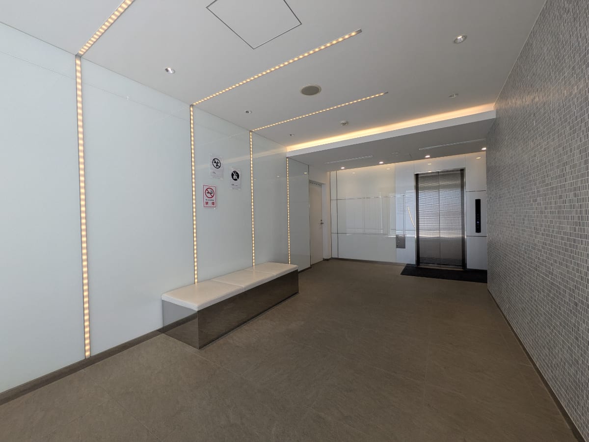 v20250904150707/fresh/building/J00100373475_17