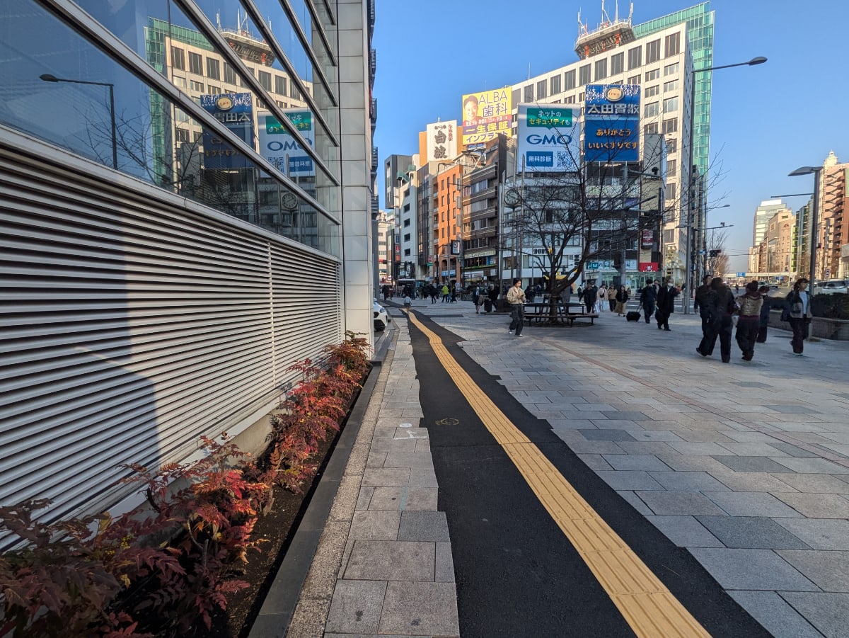 v20250904150707/fresh/building/J00100373917_13
