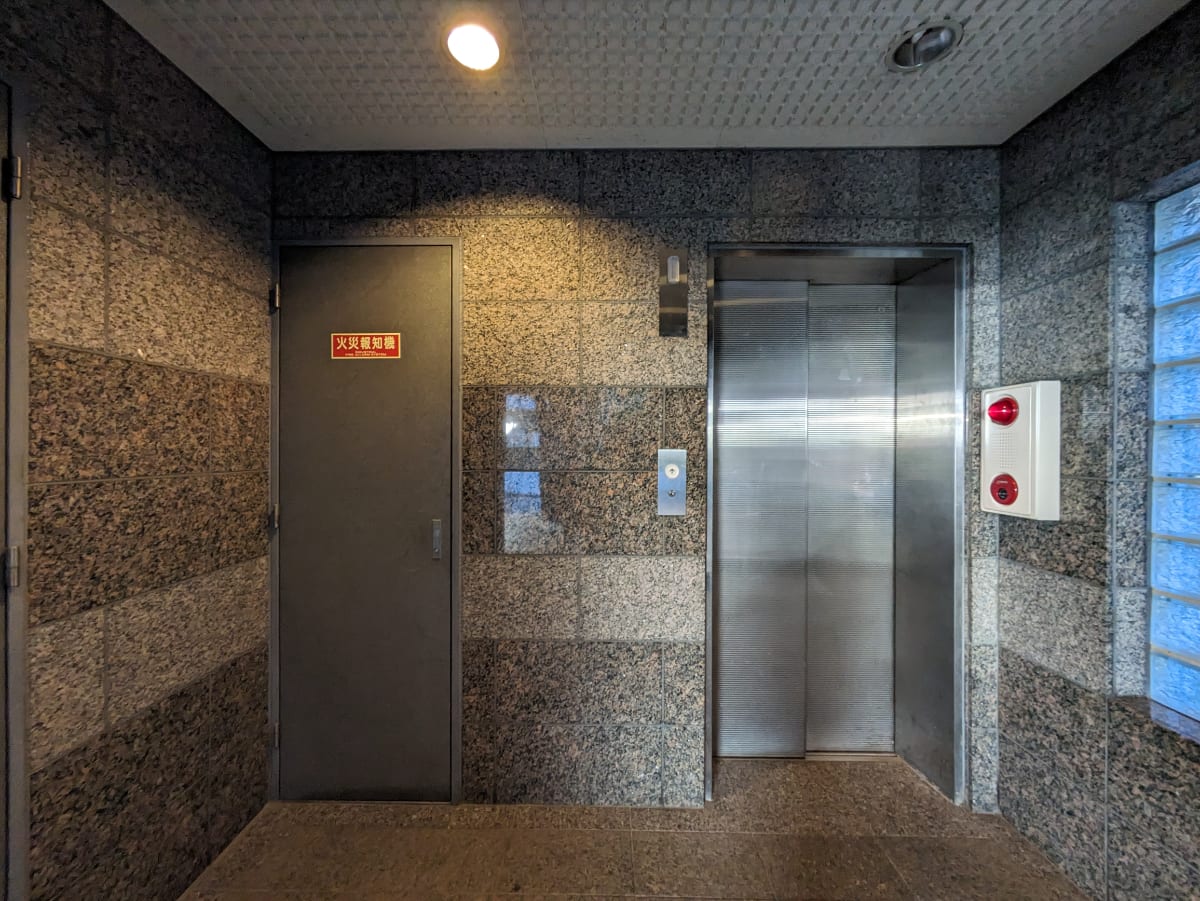 v20250904150707/fresh/building/J00100375000_9