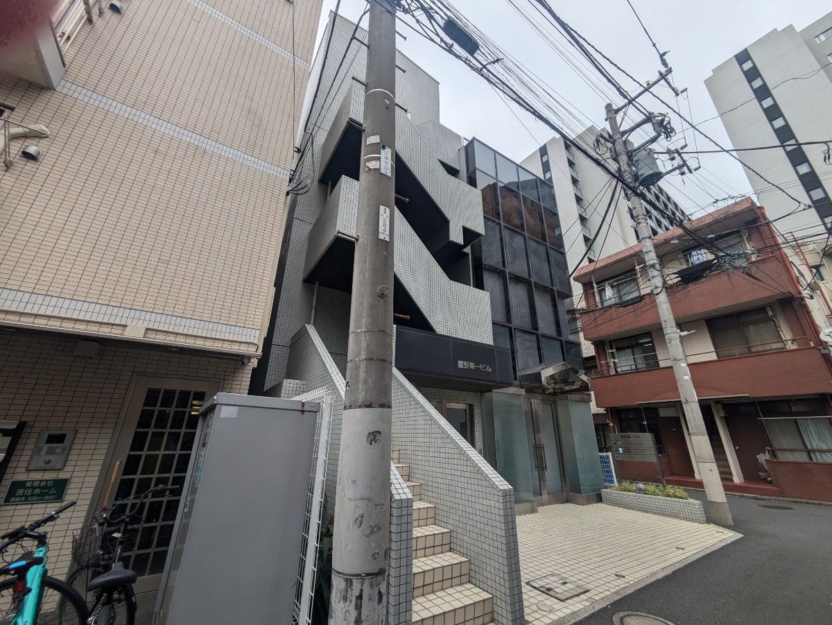 v20250904150707/fresh/building/J00100375241_9