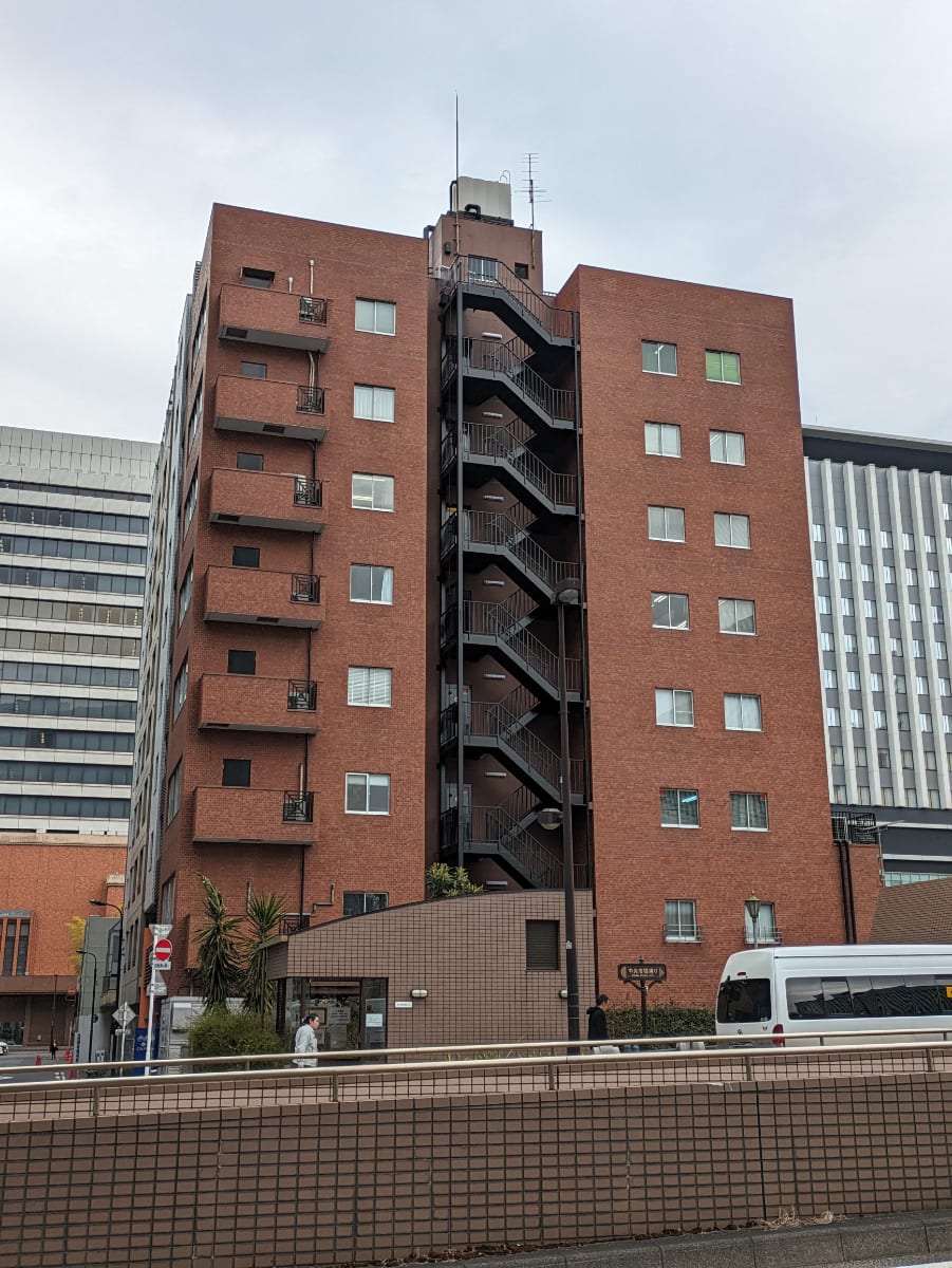 v20250904150707/fresh/building/J00100376361_9