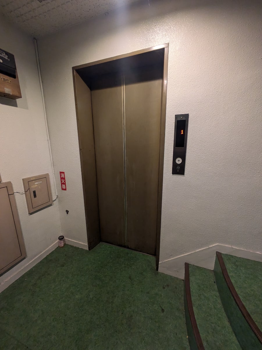 v20250904150707/fresh/building/J00100378833_4