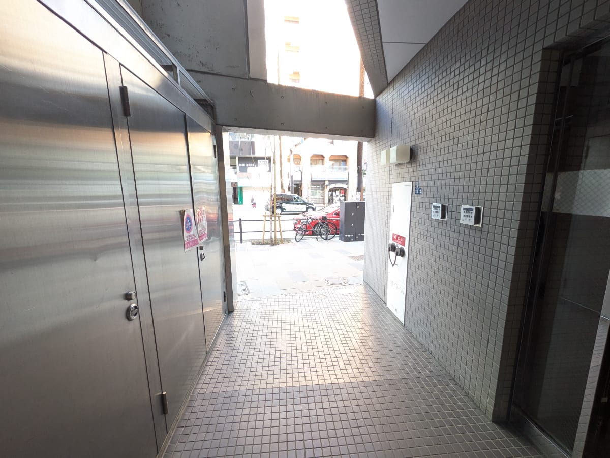 v20250904150707/fresh/building/J00100379631_19