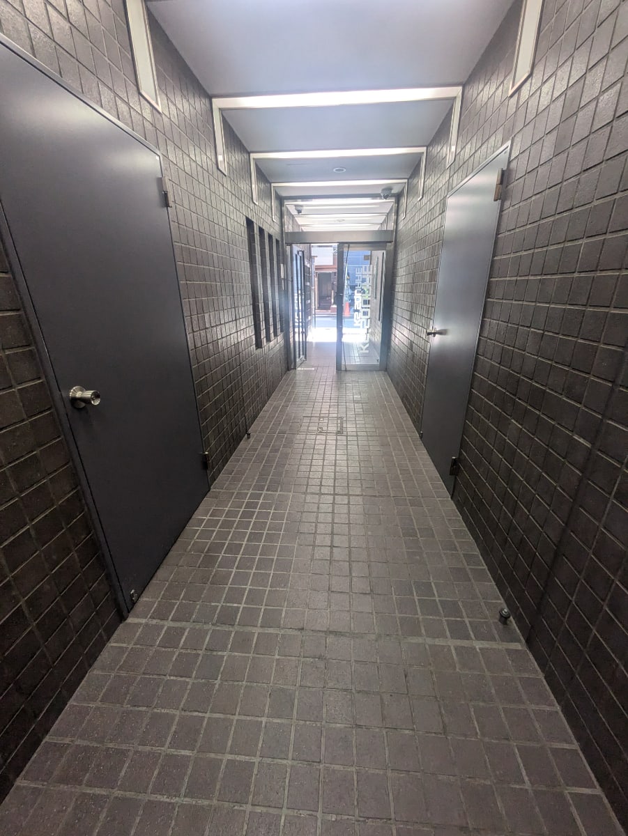 v20250904150707/fresh/building/J00100381278_7