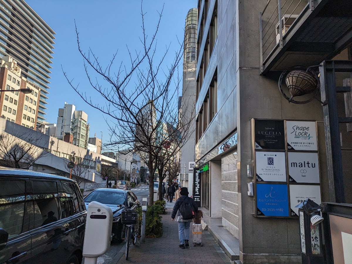 v20250904150707/fresh/building/J00100385352_17