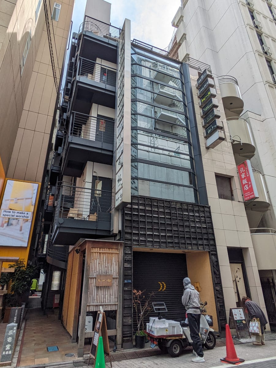 v20250904150707/fresh/building/J00100409856_5