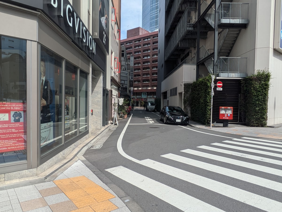 v20250904150707/fresh/building/J00100499657_12