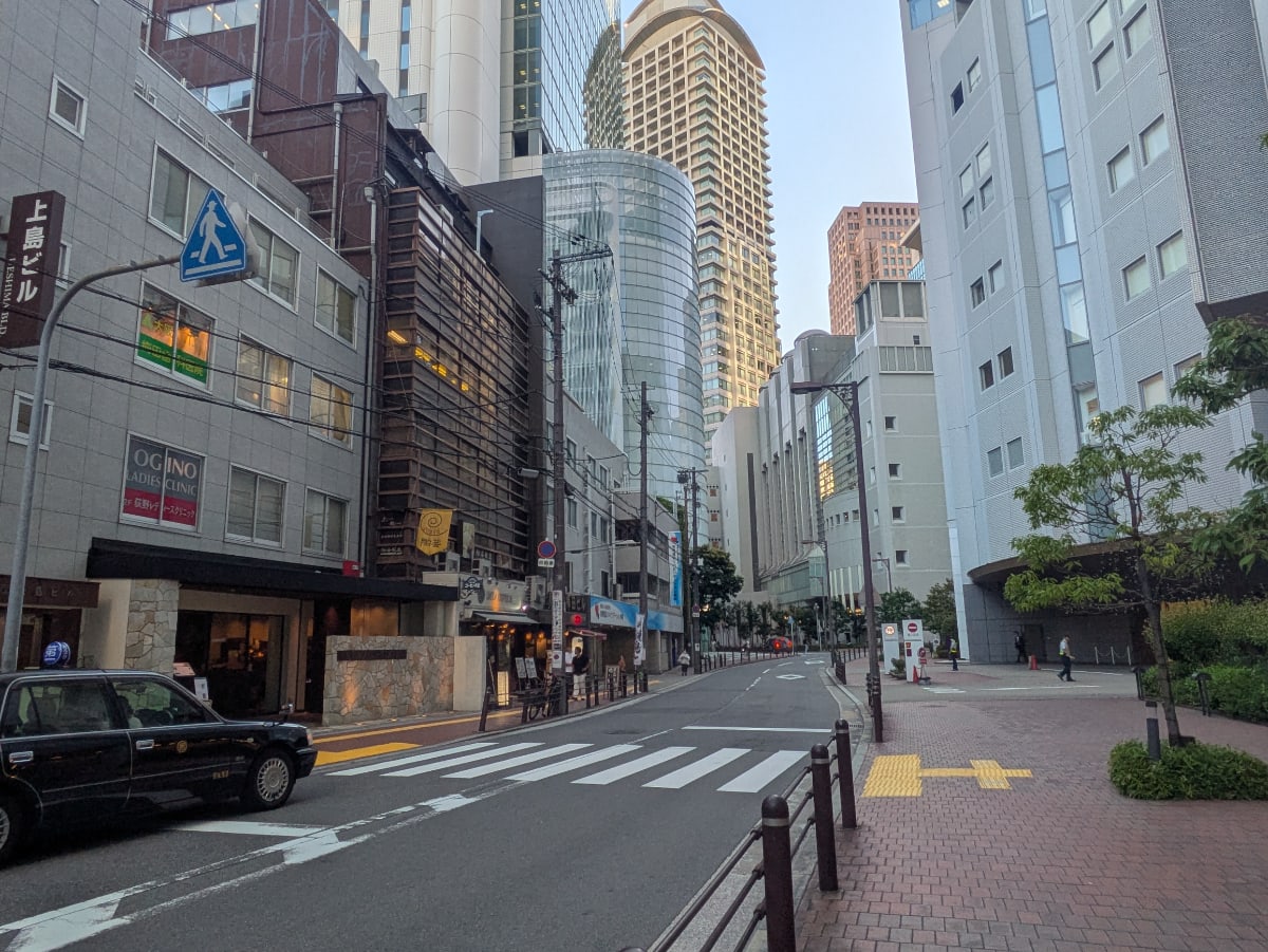 v20250904150707/fresh/building/J00100614260_17