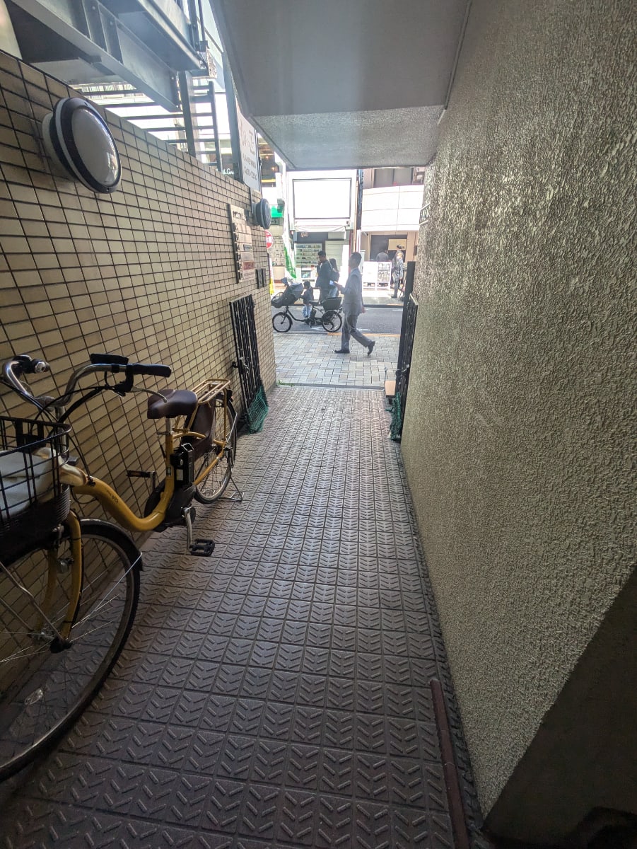 v20250905150805/fresh/building/J00100386801_10