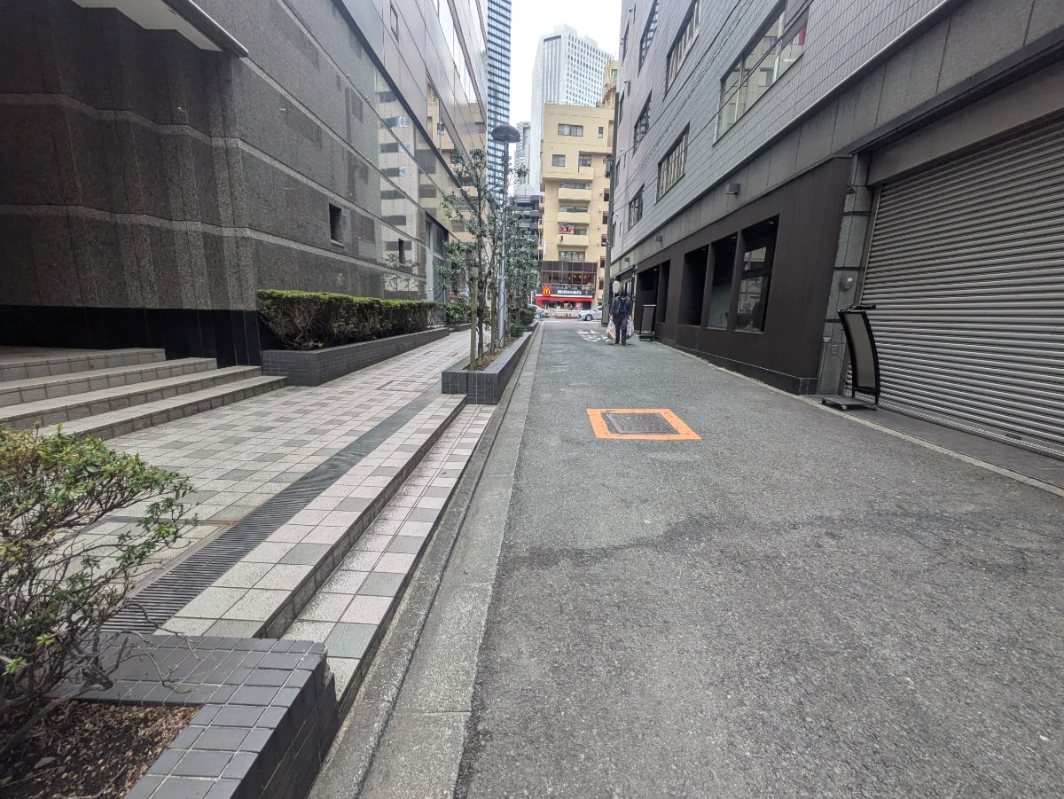 v20250905150805/fresh/building/J00100389621_6