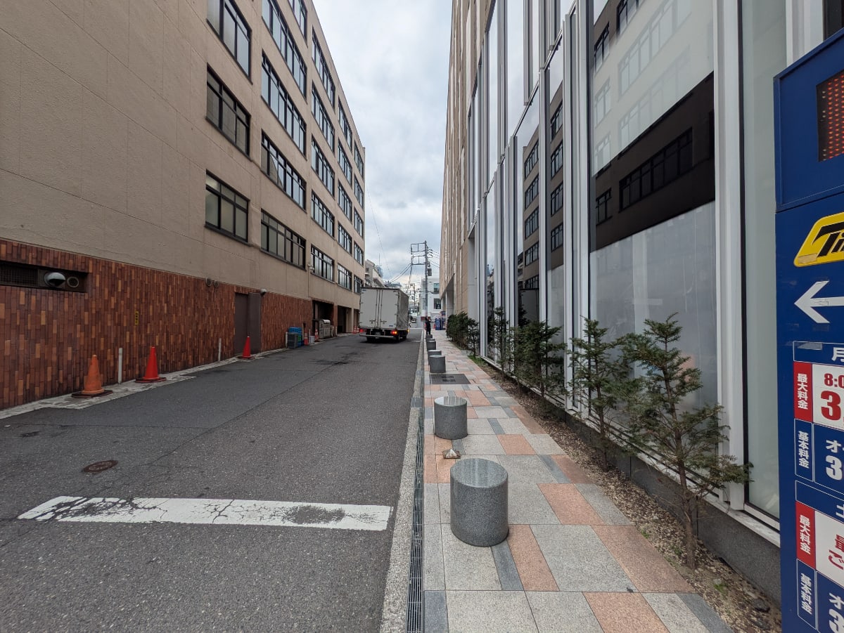 v20250905150805/fresh/building/J00100396312_21
