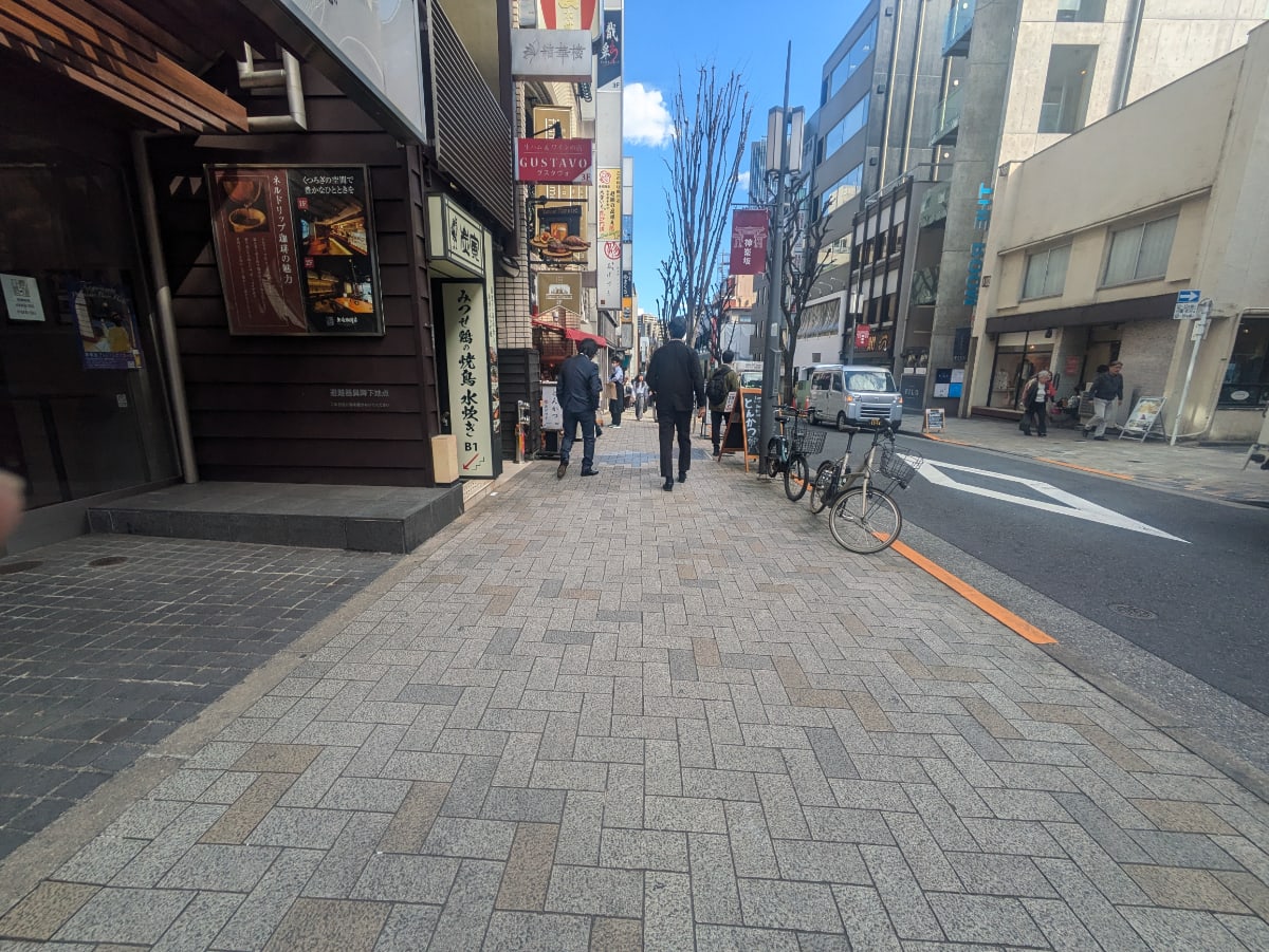 v20250905150805/fresh/building/J00100403382_2