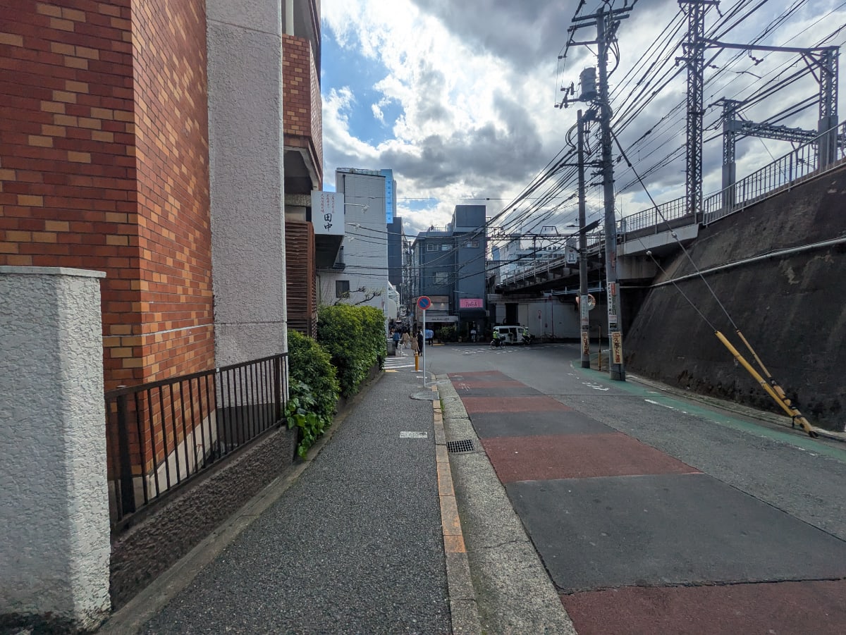 v20250905150805/fresh/building/J00100410397_2