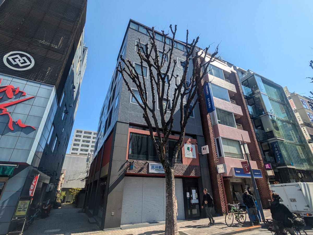 v20250905150805/fresh/building/J00100494305_7
