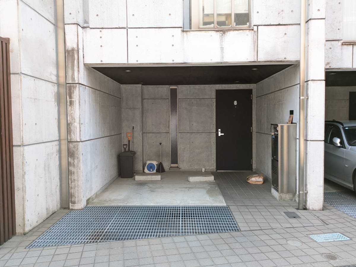 v20250905150805/fresh/building/J00100608241_9