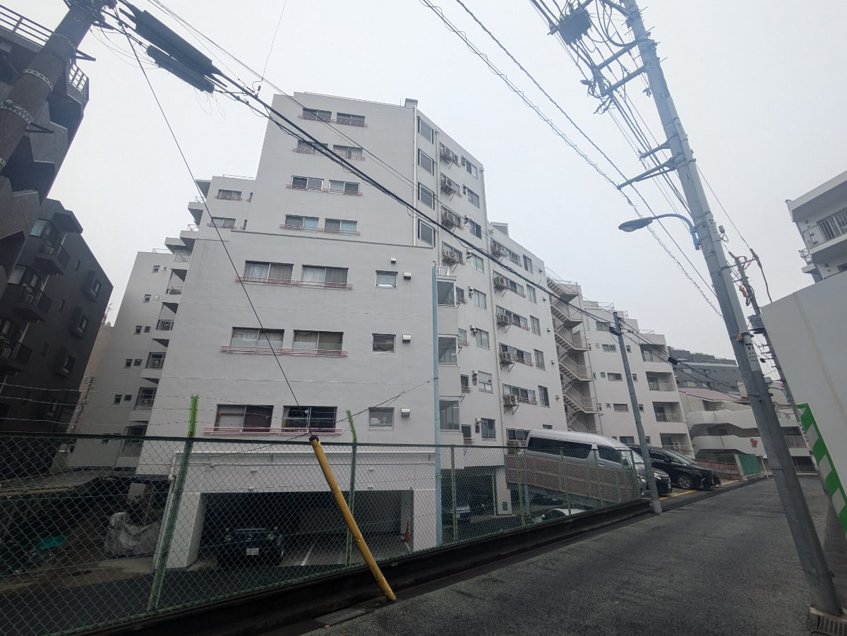 v20250906150552/fresh/building/J00100356927_1