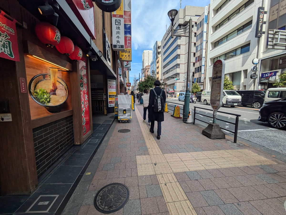 v20250906150552/fresh/building/J00100402102_2