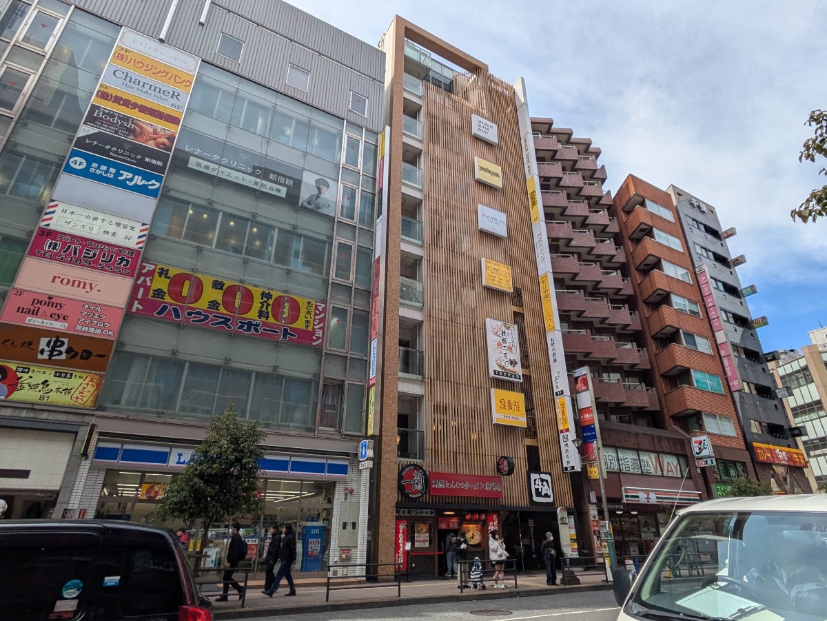 v20250906150552/fresh/building/J00100402102_6