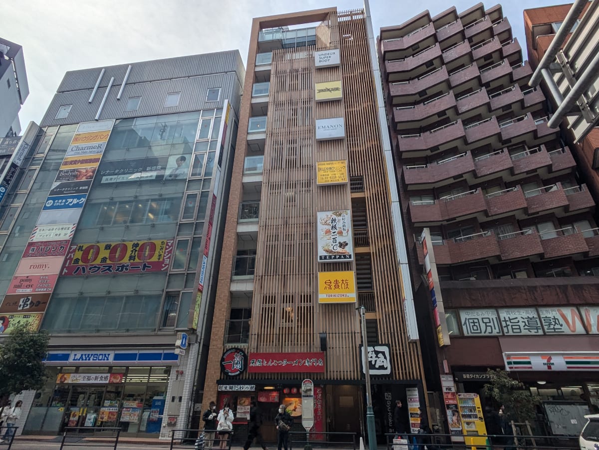 v20250906150552/fresh/building/J00100402102_7