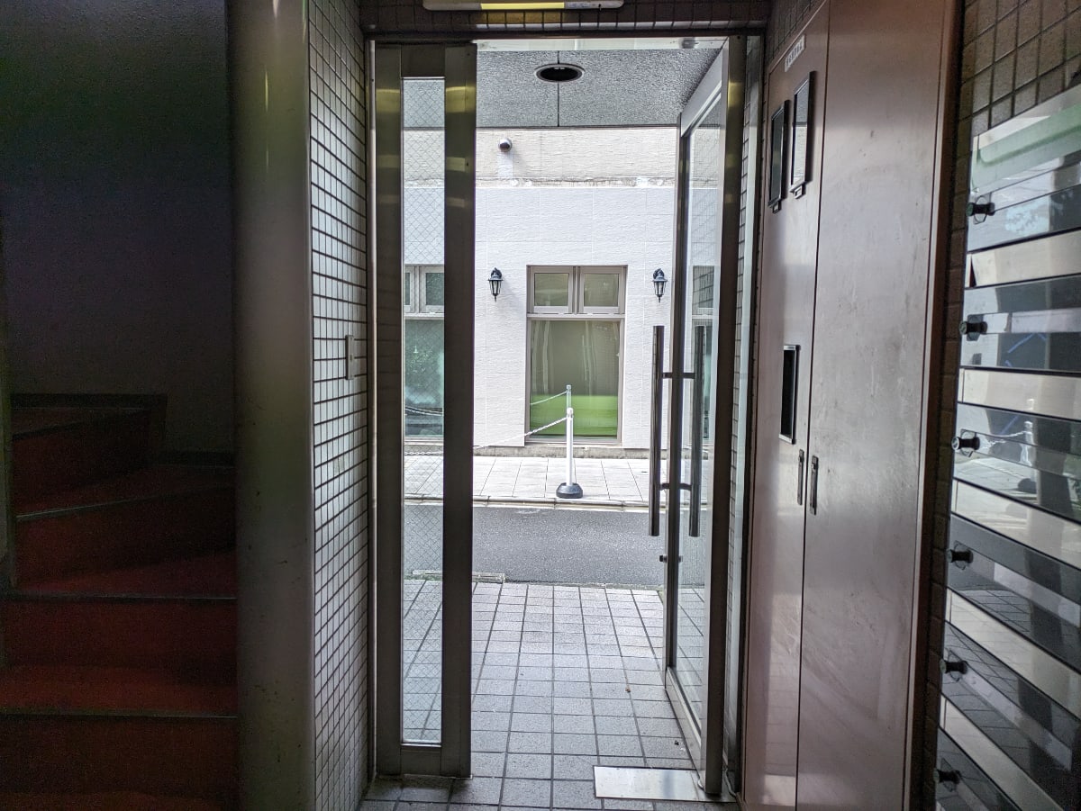 v20250906150552/fresh/building/J00100440443_12