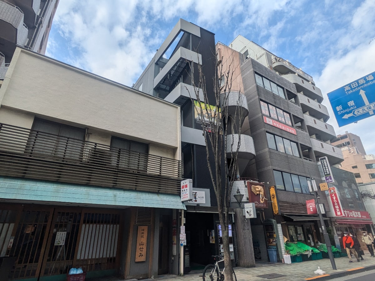 v20250907150605/fresh/building/J00100403694_5
