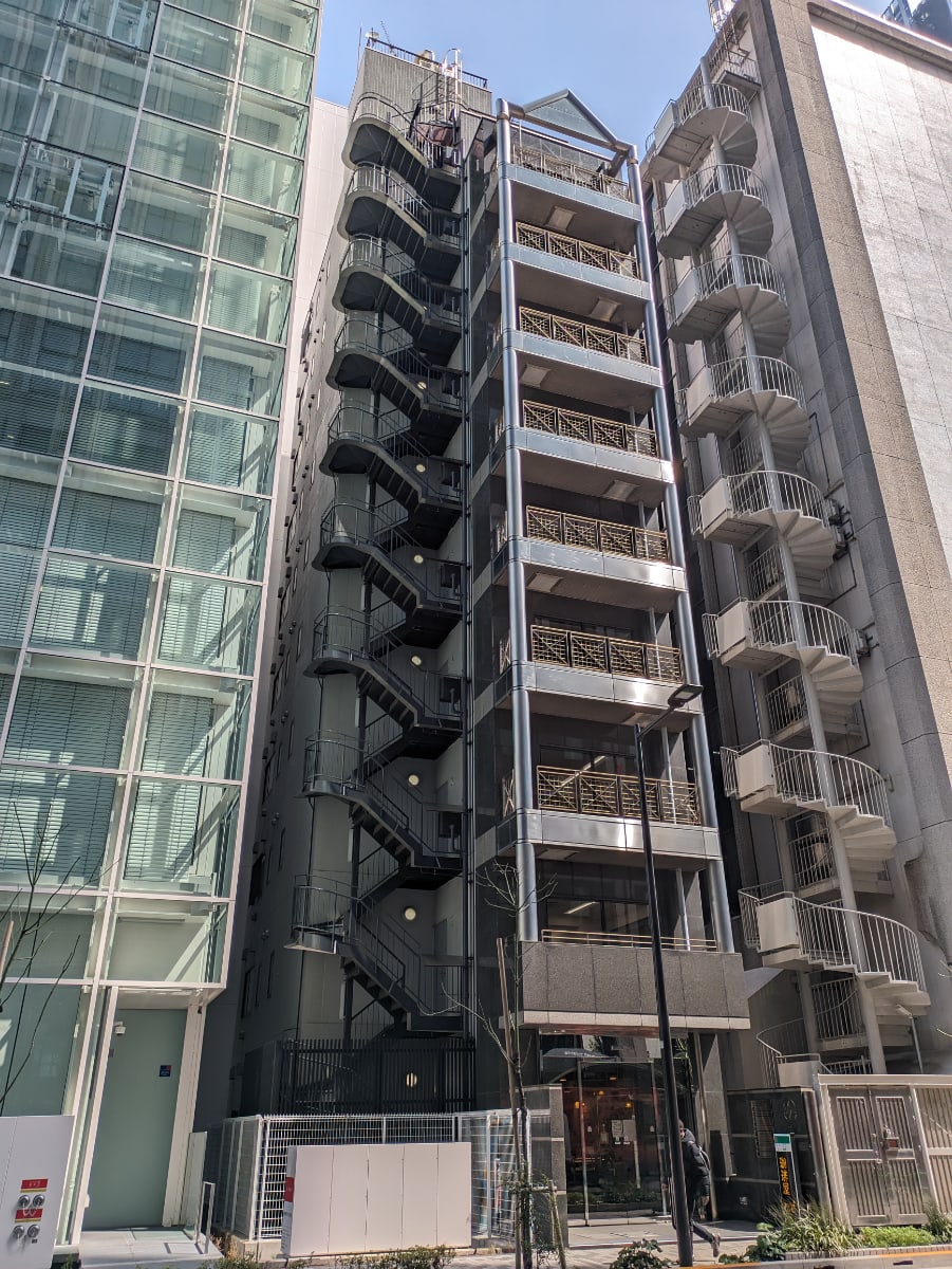 v20250907150605/fresh/building/J00100406147_12
