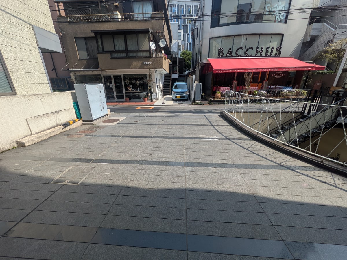 v20250907150605/fresh/building/J00100434785_9