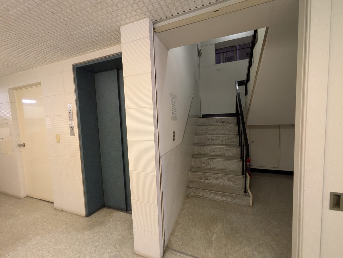 v20250908150803/fresh/building/J00100380593_4