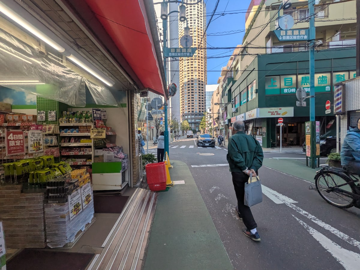 v20250908150804/fresh/building/J00100357583_8
