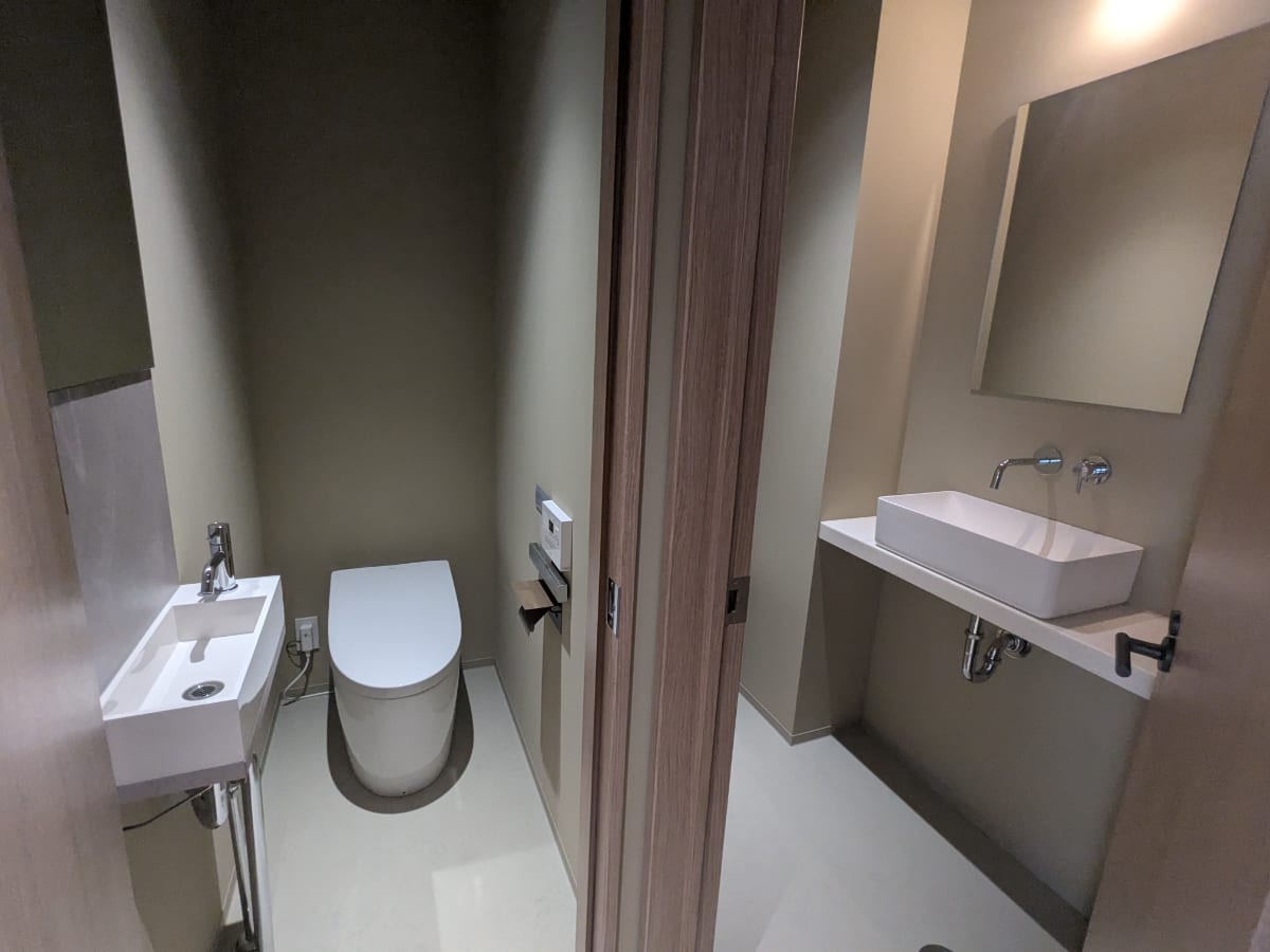 v20250908155707/fresh/room/H00102759554_9