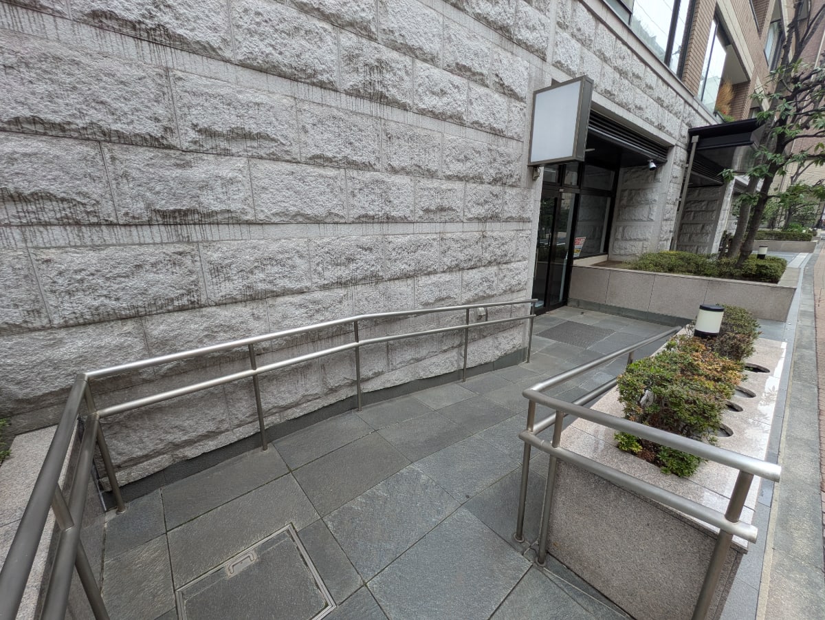v20250909150707/fresh/building/J00100357206_6