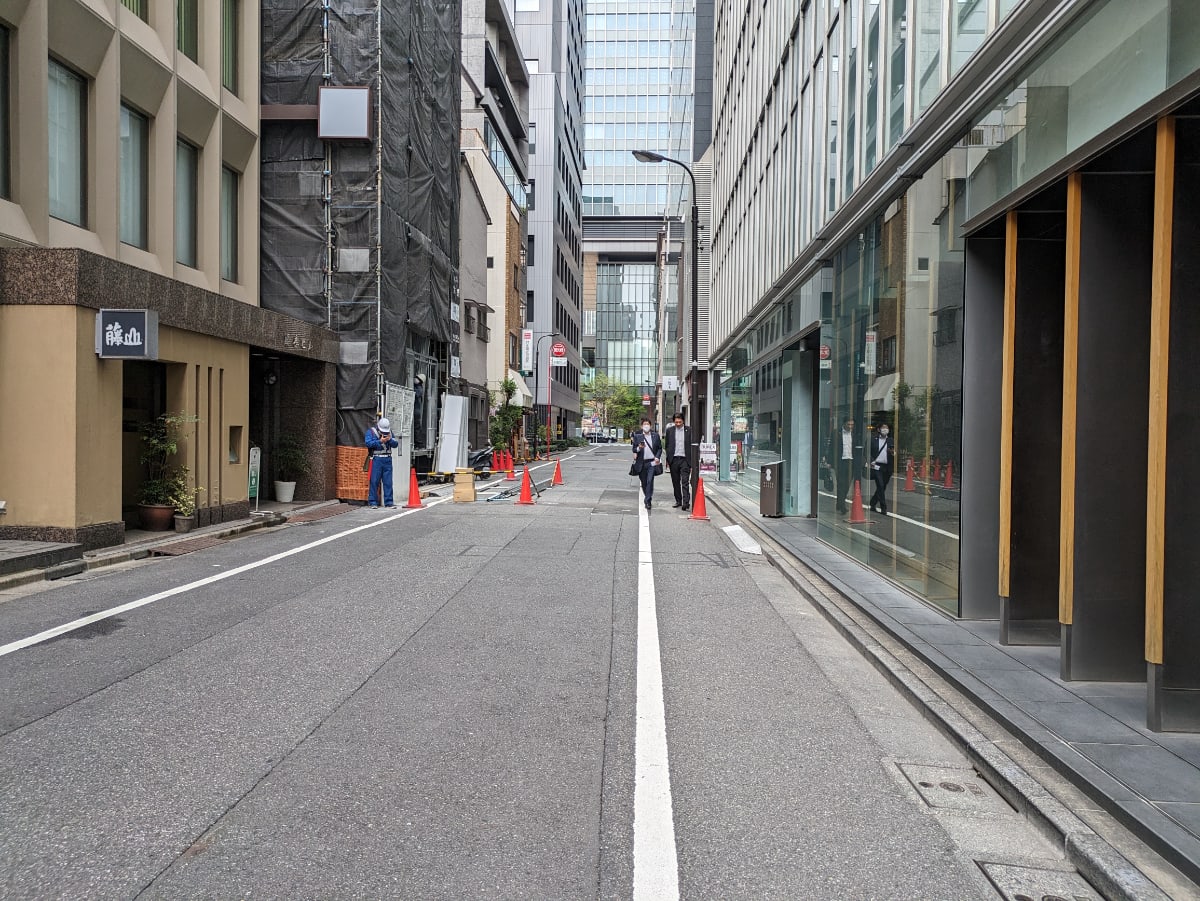 v20250909150707/fresh/building/J00100369957_30