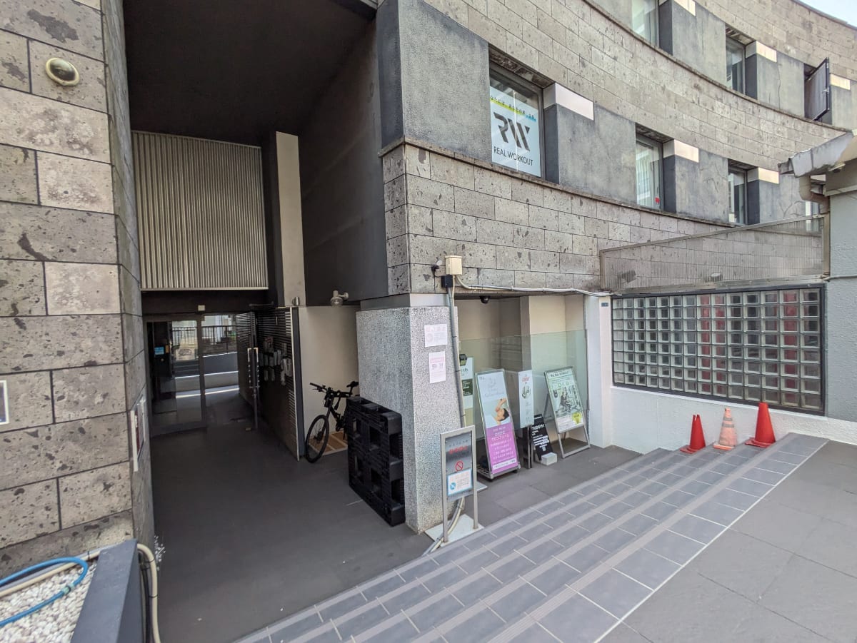 v20250909150707/fresh/building/J00100377546_16