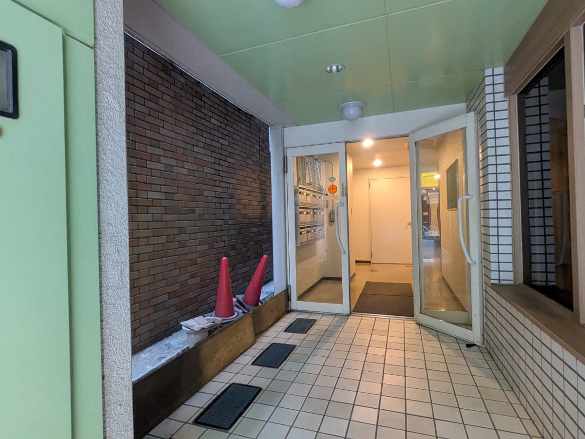 v20250909150707/fresh/building/J00100379464_3