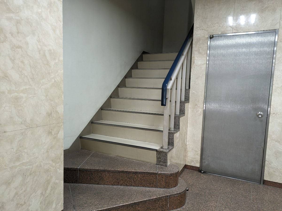 v20250909150707/fresh/building/J00100389113_17