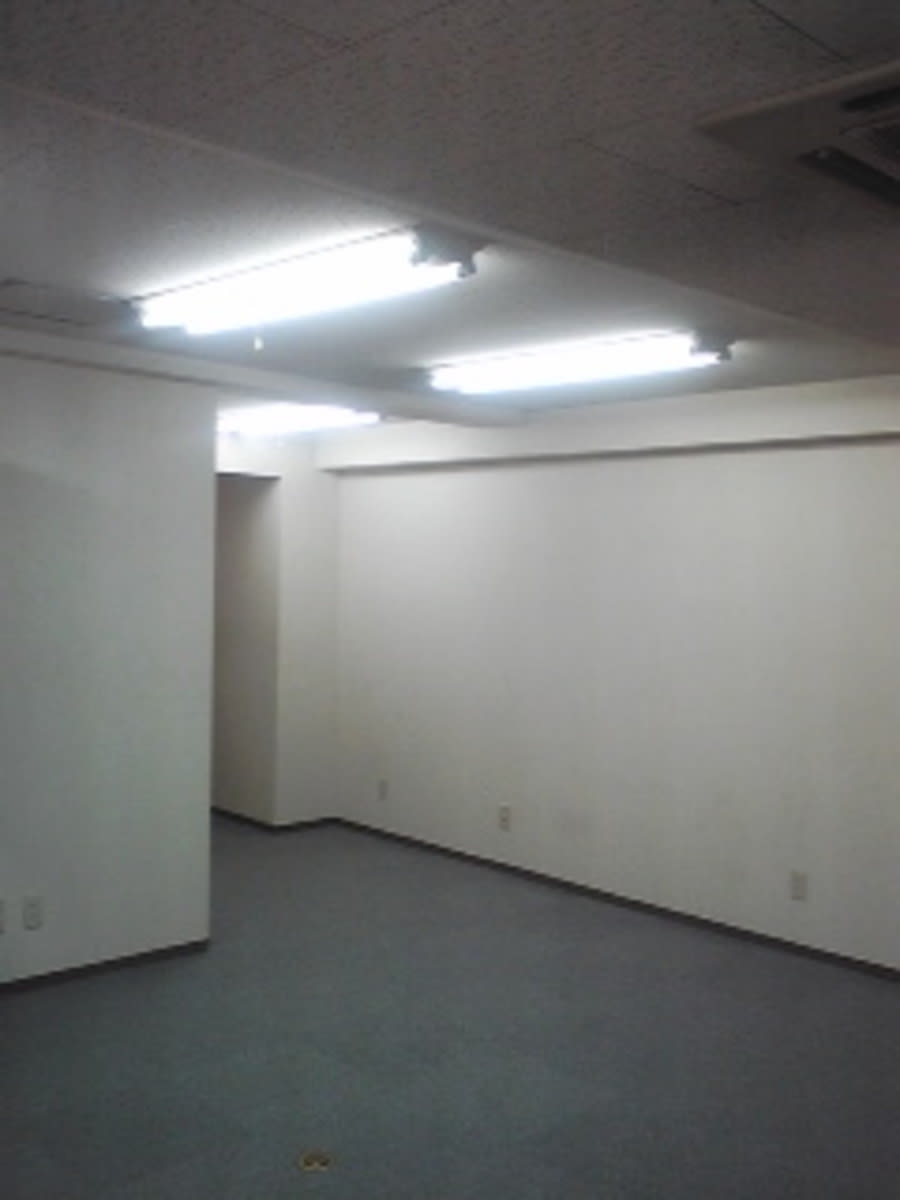 v20250909150707/fresh/building/J00100405318_6