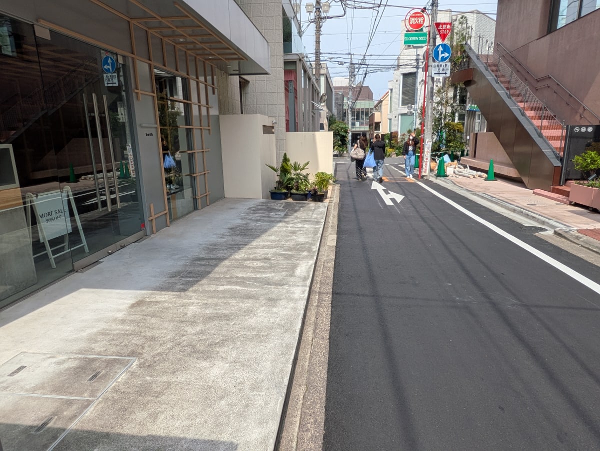 v20250909150707/fresh/building/J00100417464_2