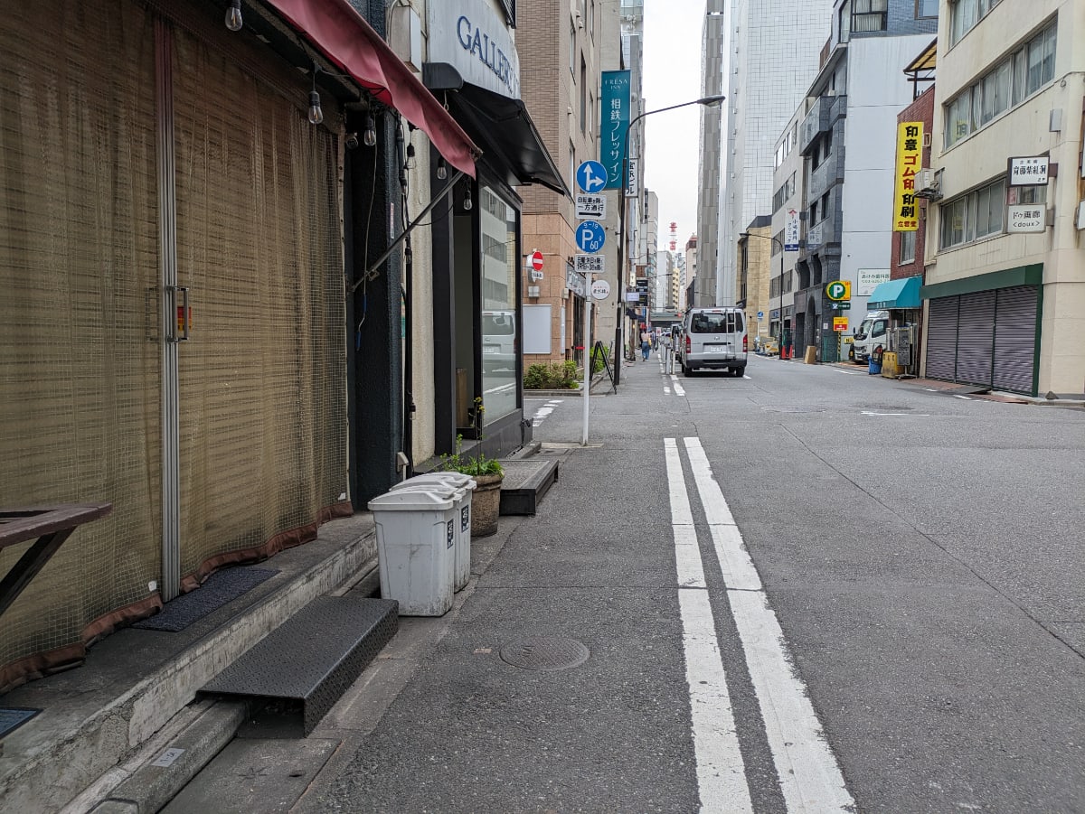 v20250909150707/fresh/building/J00100418590_2